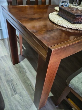 Mesa y 6 Sillas Comedor Madera