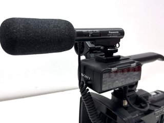 Sony HXR-NX30E + Asa XLR + Micro Panasonic + Extra