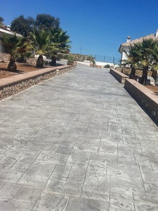 Pavimento impreso 25 años exp