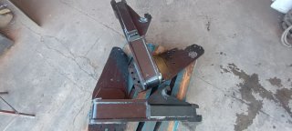 Anclajes López Garrido El León BMH