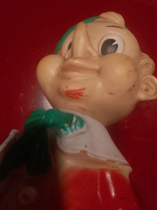 Pinocchio personaggio giocattolo