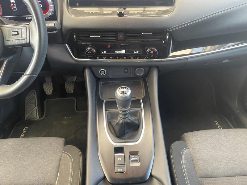 Nissan Qashqai 2023, foto 15