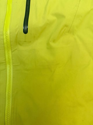 Chaqueta de esquí amarilla verde