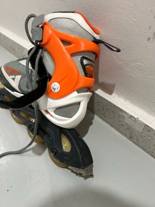 Patines en línea extensibles + protecciones