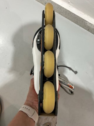 Patines en línea extensibles + protecciones