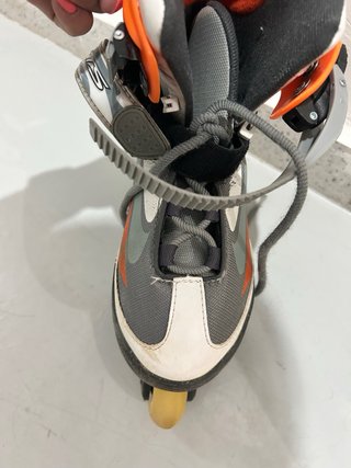 Patines en línea extensibles + protecciones