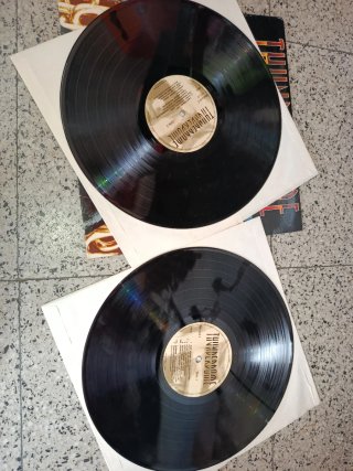 JOYA TOPPPPP Thunderdome 2LP