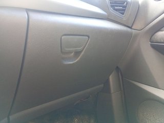 GUANTERA Ford Kuga (CBS)(2013->)