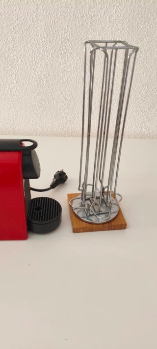 Cafetera Longui Expreso más soporte Cápsulas