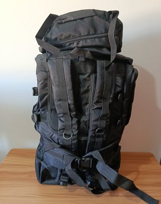 Mochila Negra 90L Impermeable - Nueva