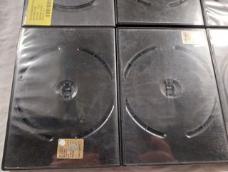 7 Custodie Nere CD/DVD