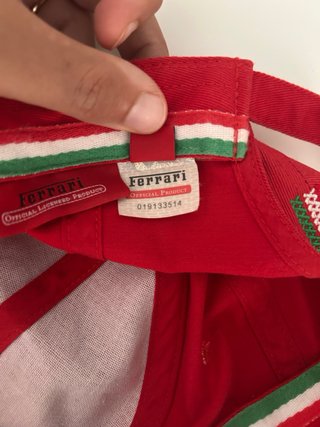 Cappellino Ufficiale Ferrari Vintage anni 2000