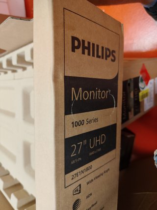 Monitor PHILIPS 27E1N1800 27 Pollici 60Hz