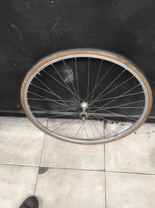 Rueda carretera 700x25