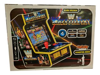 Máquina Arcade Basic Fun WWE Wrestlefest