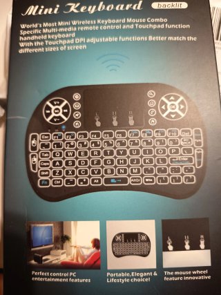Mini tastiera wireless con touchpad