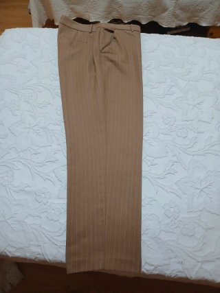 Pantalón de señora marrón claro