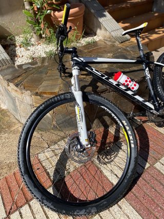 Bicicletta Scott Scale 80 MTB 26