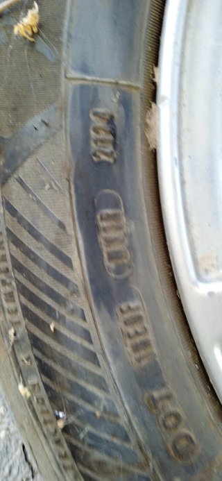 Llantas con neumáticos Goodyear