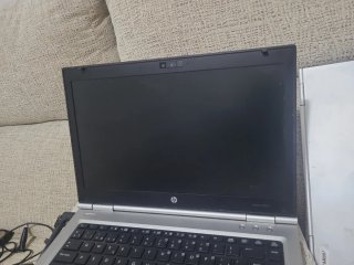 Portátil HP i5 256GB SSD 8GB RAM