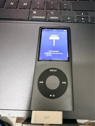 iPod nano 4ta Gen 8GB Plata