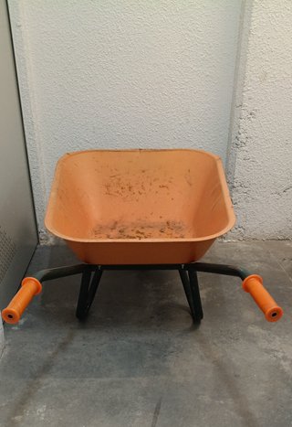 Carretilla de jardinería/obra,rueda antipinchazos