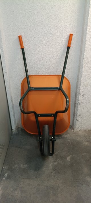 Carretilla de jardinería/obra,rueda antipinchazos
