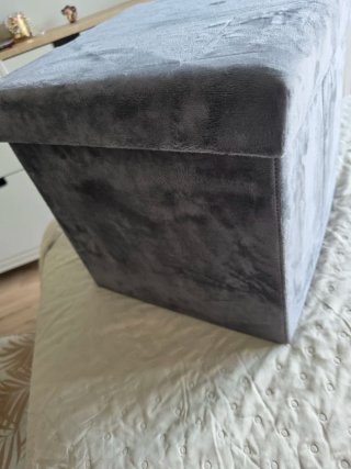 Pouf pieghevole in velluto grigio