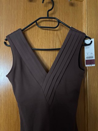 Mono deportivo Oysho marrón