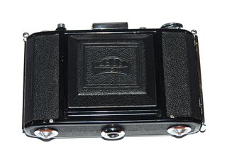 Cámara Zeiss Ikon Nettar 515-16 (1937-51)