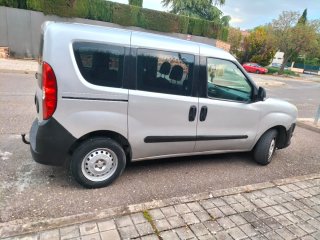 FIAT Doblò 2012