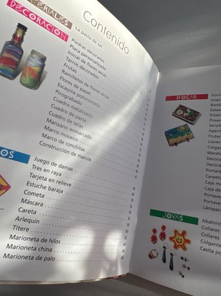Libro infantil: Enciclopedia de manualidades