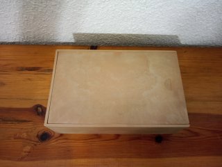Cajas organizadoras metálicas y plásticas