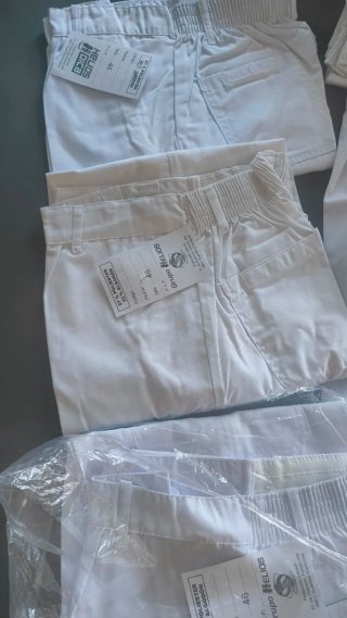 Confezione da 5 pantaloni da lavoro bianchi del gruppo HELIOS