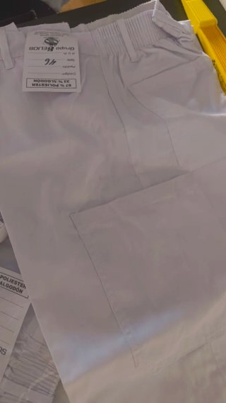 Confezione da 5 pantaloni da lavoro bianchi del gruppo HELIOS