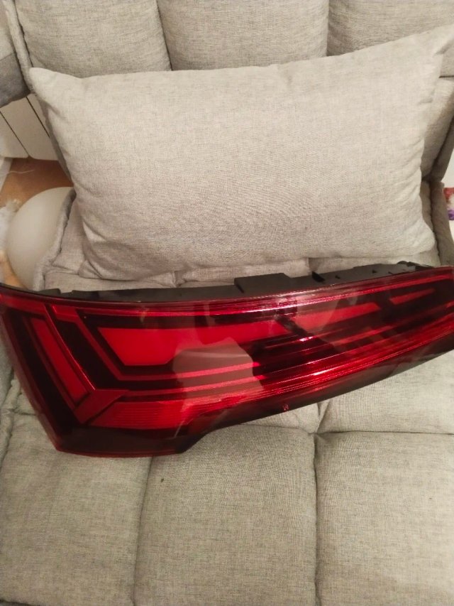 Luz trasera LED Izq coche Audi Q5 MK2
