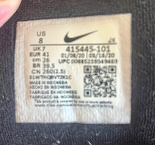Zapatillas Nike Air Monarch Blancas y Negras