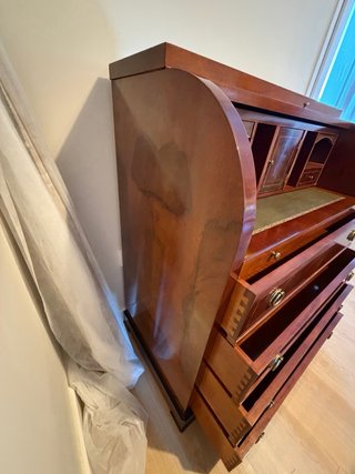 Bureau de marqueteria de Nogal vintage