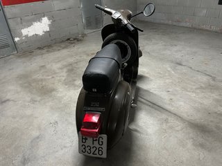 Vespa PK Primavera Marrón