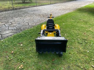 Tractor de Juguete Komatsu Amarillo