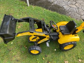 Tractor de Juguete Komatsu Amarillo