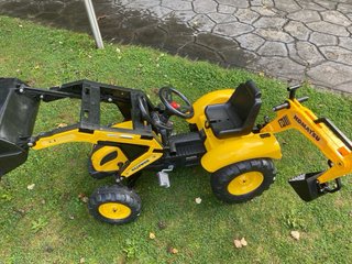 Tractor de Juguete Komatsu Amarillo
