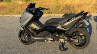 Yamaha TMAX 530 2016 Akrapovic Pintura original