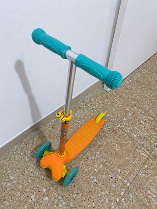 Patinete 3 Ruedas Patrulla Canina Luces LED