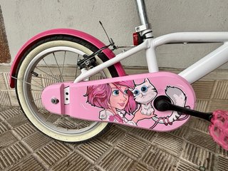 Bicicleta Btwin 16' rosa niña
