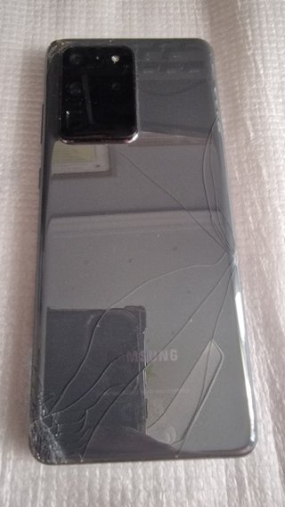 Samsung Galaxy S20 Ultra 5G Gris con mancha