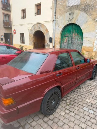 Mercedes-Benz 190E 1988
