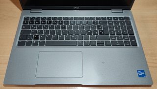 Portátil Dell Latitude 5520. 15'6 p. 32 GB RAM