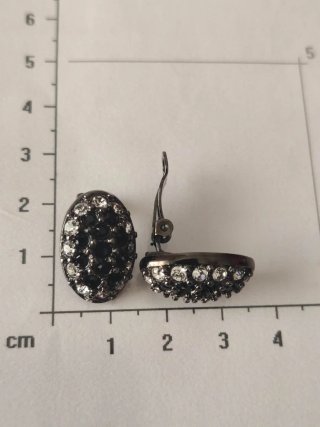 Orecchini con strass