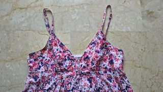 Vestido floral Zara